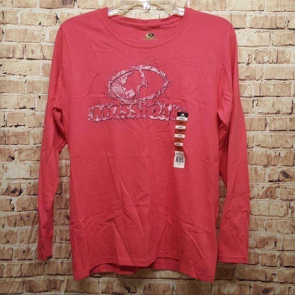 NWT Pink Long Sleeve Mossy Oak Tee M